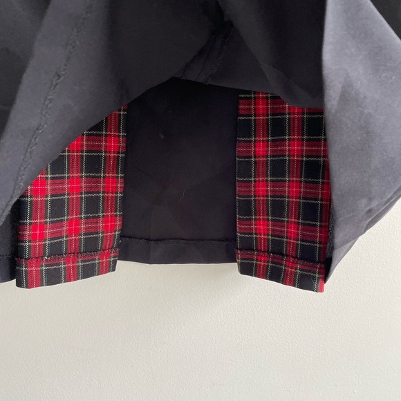 BLACK SKIRT RED PLAID PLEATS INSERTS BACK ZIPPER D RINGS VINTAGE TRACY EVANS - Picture 8 of 11